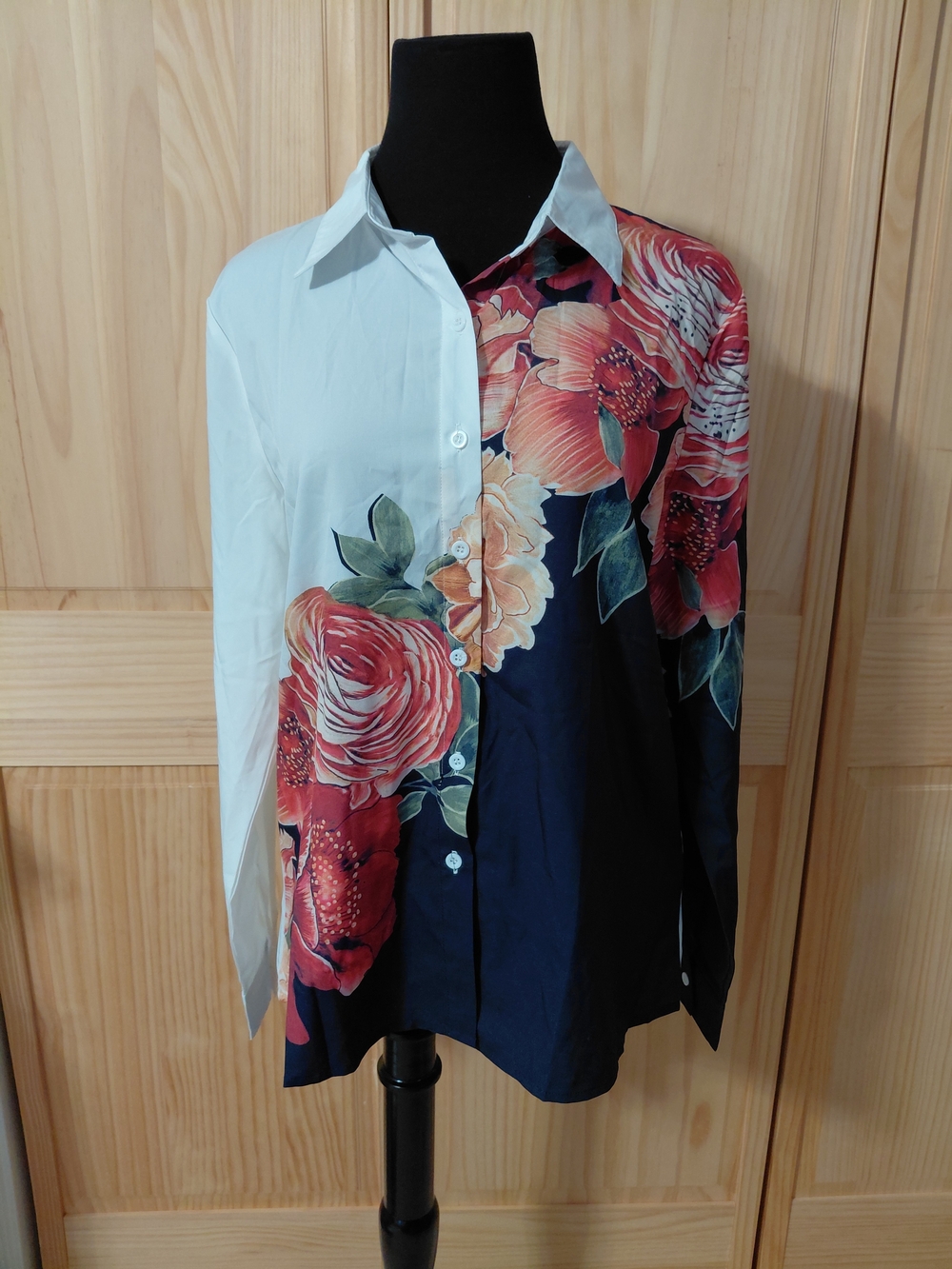 Floral Contrast Button-Up Shirt - White & Black